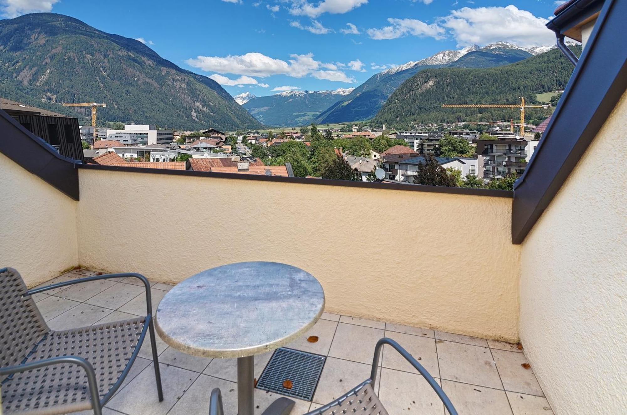 Aurturist Brunico Apartment Room photo